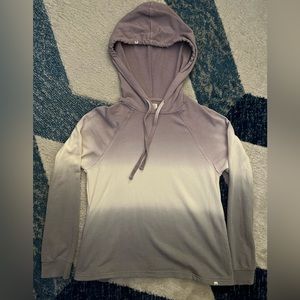 Volcom Women’s Ombré Hoodie, Extra Small!